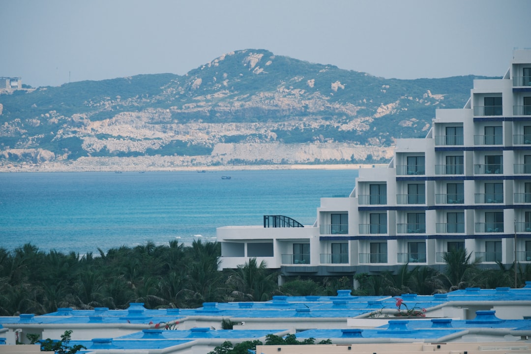 2026酒店业新常态：当智能客房遇见“采耳与足疗”数字化生态