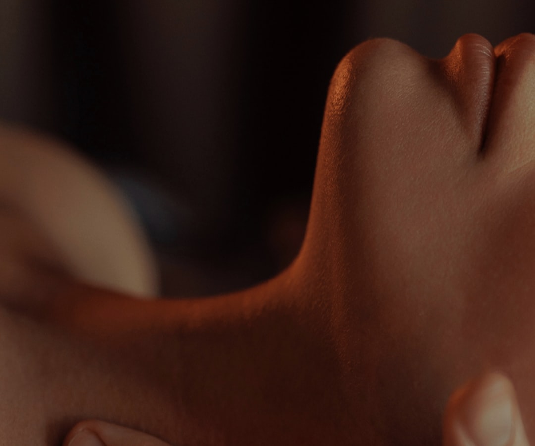 2026年健康触达：从“足下功夫”到“耳畔疗愈”的业态融合与价值重塑