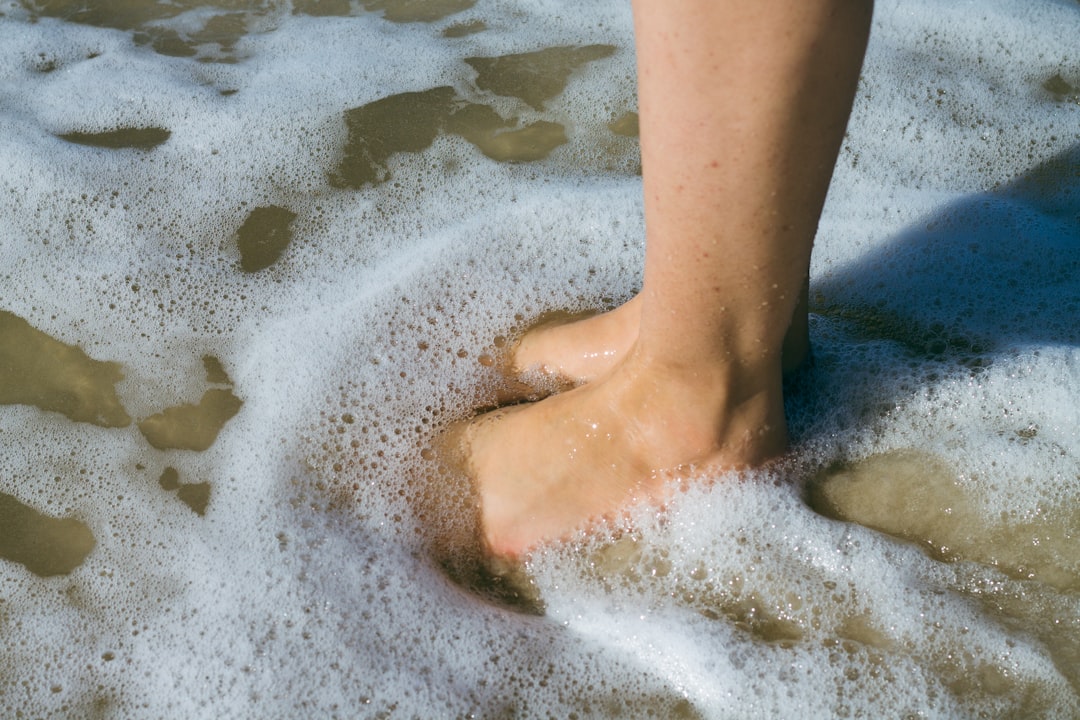 2026洗浴新纪元：从“手艺活”到“智慧流”，足浴采耳行业的数字化生存法则