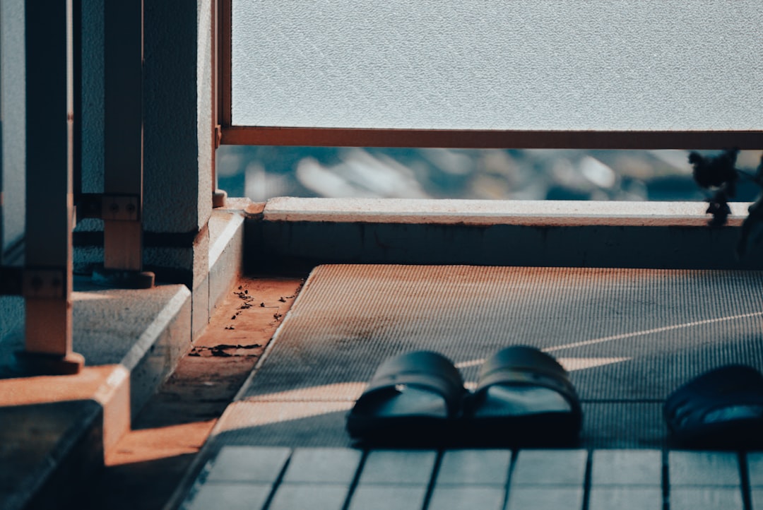 2026年洗浴行业深度重构：从足浴智能化的“工具革命”到采耳软件的“生态觉醒”